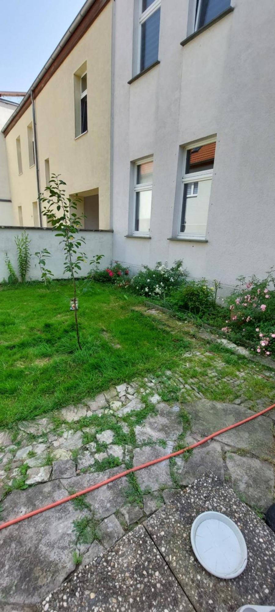 Ferienwohnung Am Bahnhof Бернбург Екстериор снимка