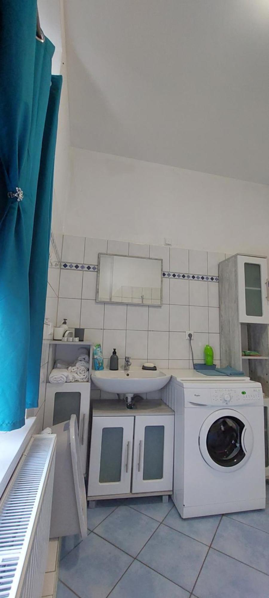 Ferienwohnung Am Bahnhof Бернбург Екстериор снимка