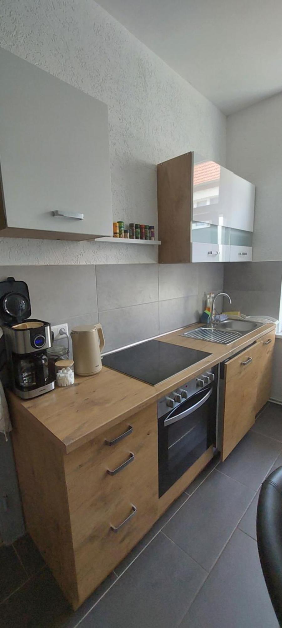 Ferienwohnung Am Bahnhof Бернбург Екстериор снимка